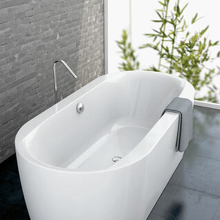 Inhaus_StilweltSmaragd_Badewanne_GKI_Fox_03