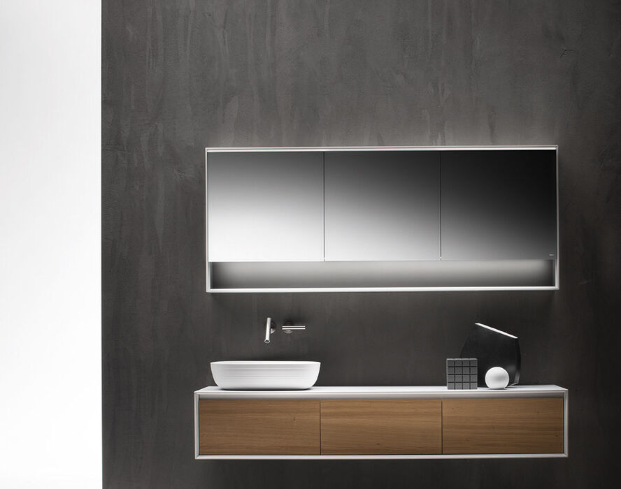 Inhaus_Stilwelt_Spiegelschrank_Falper_ShapeEvo Inhaus_Stilwelt_Spiegelschrank_Falper_ShapeEvo